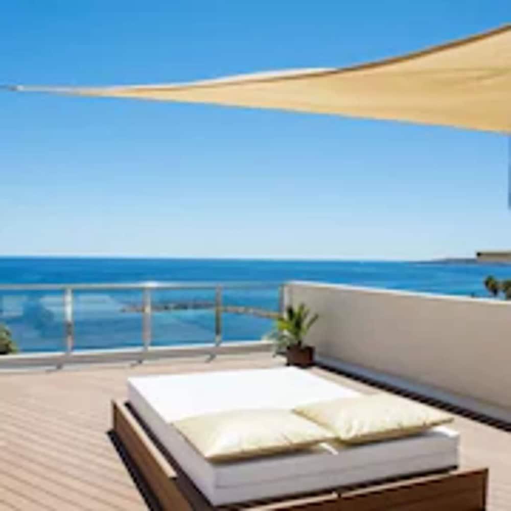Cabot Cap De Mar Hotel Cala Bona  Bagian luar foto