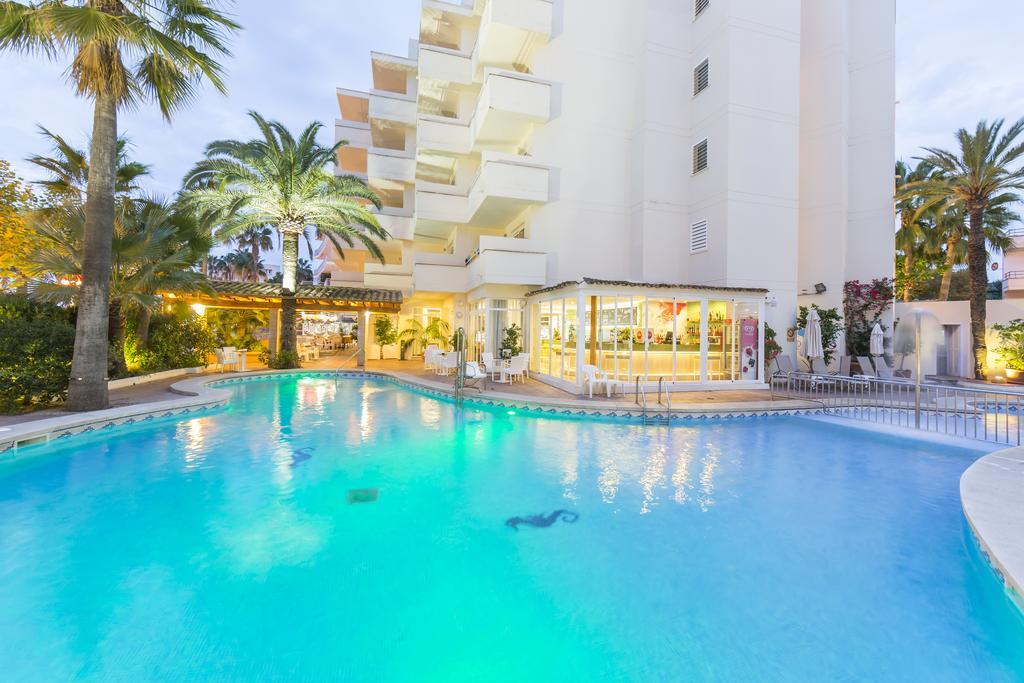 Cabot Cap De Mar Hotel Cala Bona  Bagian luar foto